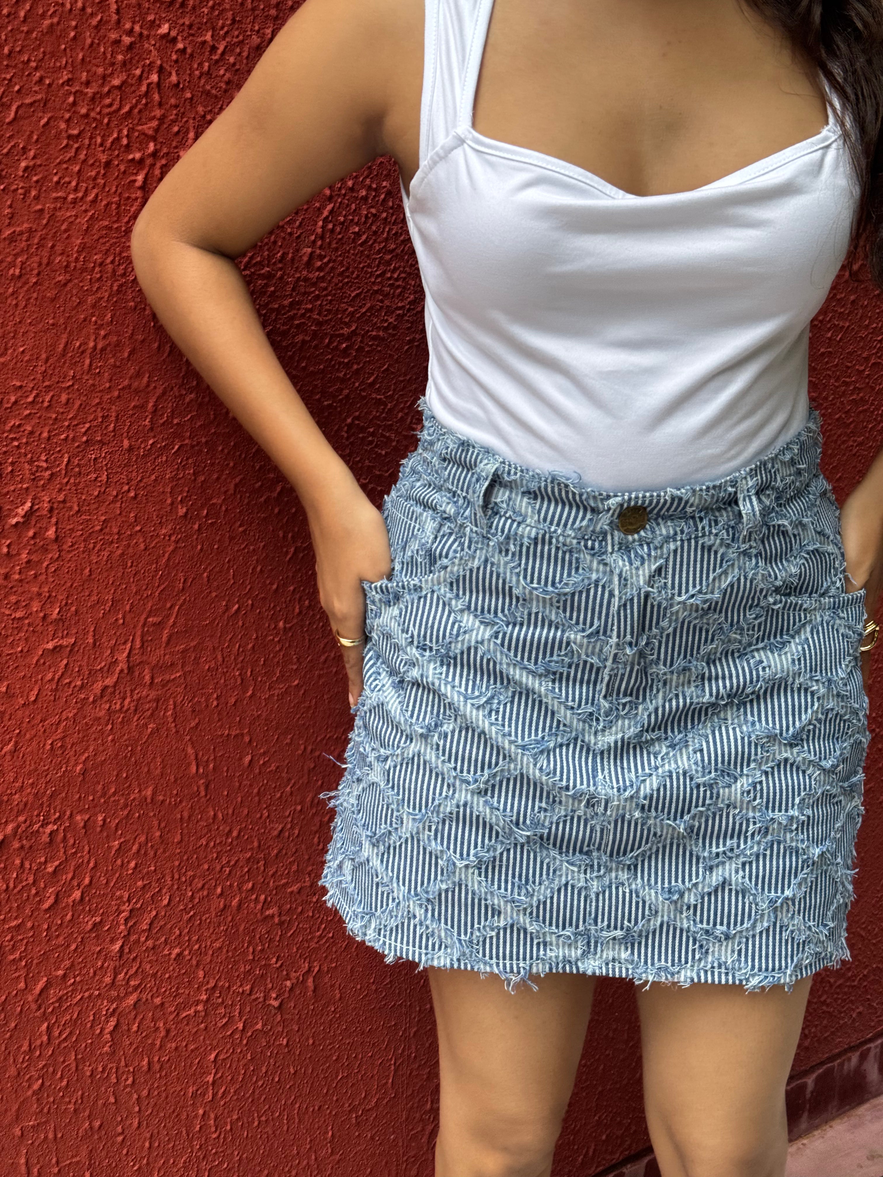 Denim fray skirt
